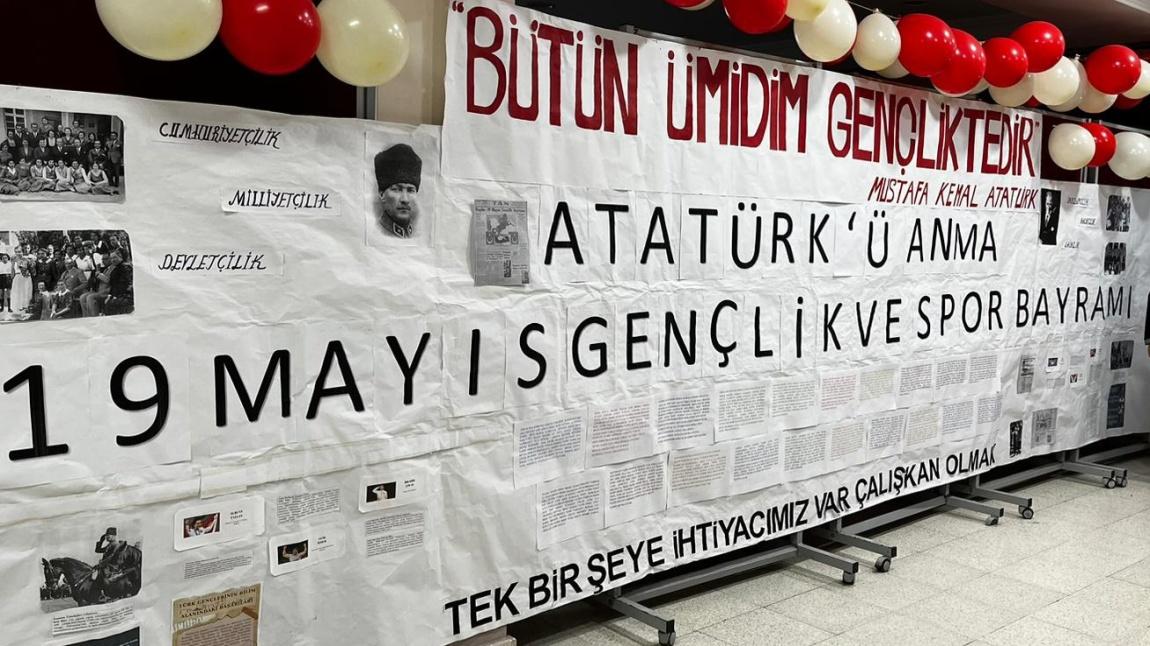 19 Mayıs Atatürk'ü Anma Gençlik ve Spor Bayramı eğlenceli oyunlarla kutlandı.